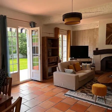 Maison Ohanzia Willa